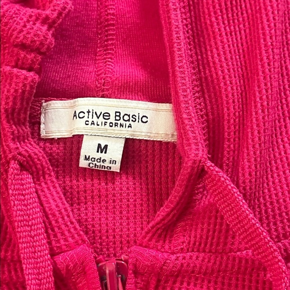 Active Basic California Sweatshirt - Picture 4 of 5